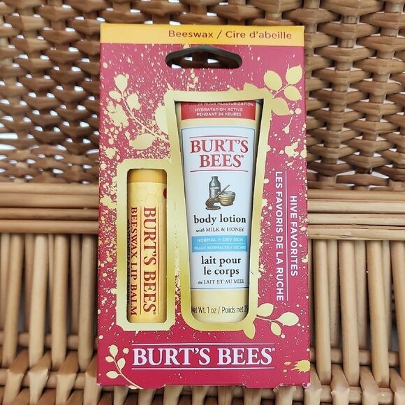 Burt's Bees 2 Piece Pack Lip Balm & Milk & Honey Body Lotion - Picture 1 of 5